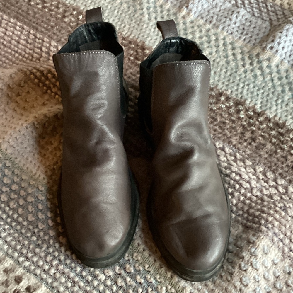 Women’s Boots